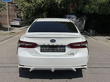 Продажа авто: Toyota Camry: 2021 г., 2.5 л, Вариатор, Гибрид, Седан — 5
