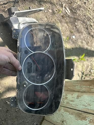 пасат в3: Щиток приборов Honda 2003 г., Б/у, Оригинал, Япония — 2