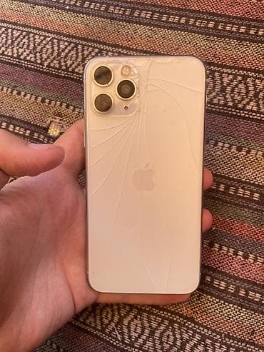 оригинальные аирподсы 1: IPhone 11 Pro, 256ГБ, белый Интересует обмен Основные — 8