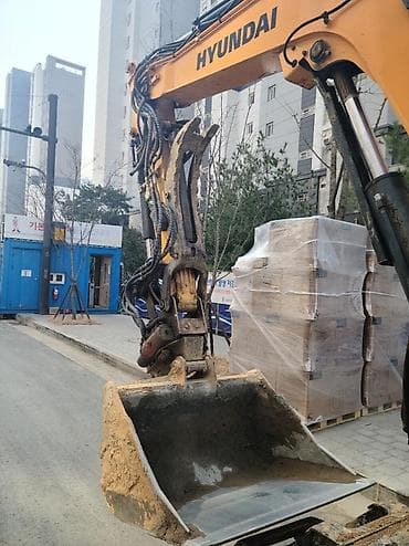 навесной экскаватор: Экскаватор, Hyundai, 2018 г., Колесный — 2