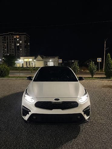 Kia K3: 2019 г., 1.6 л, Робот, Бензин, Хэтчбэк — 2