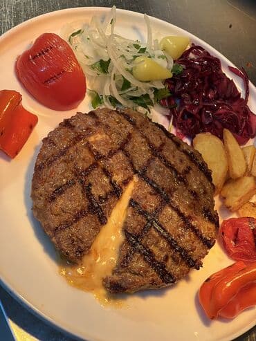 идиш койгуч: Повар Мангальщик, шашлычник. Больше 6 лет опыта — 5