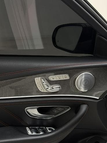 mercedes a class: Mercedes-Benz E-класс AMG: 2018 г., 3 л, Автомат, Бензин, Седан — 10