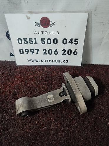 Подушка коробки передач Hyundai 2017 г., Б/у, Оригинал