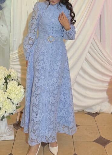 платья с цветочным принтом для полных: Нарядные женские платья (2 модели) Молочный отдам за 1600 сом 2) — 2