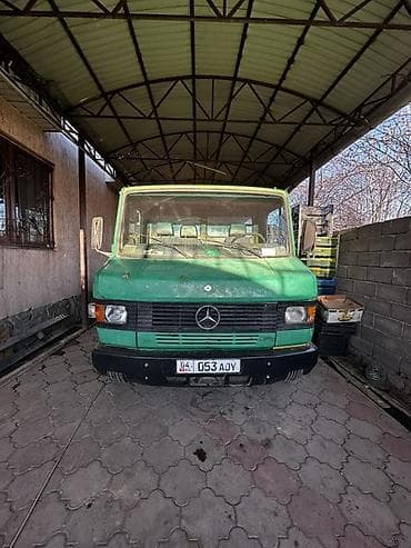 бак 140: Жүк ташуучу унаа, Mercedes-Benz, Стандарт, 5 т, Колдонулган — 2