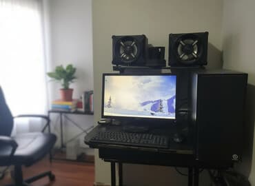 Компьютер, ядер - 4, ОЗУ 4 ГБ, Для несложных задач, Б/у, Intel Core i3, Встроенная видеокарта, HDD