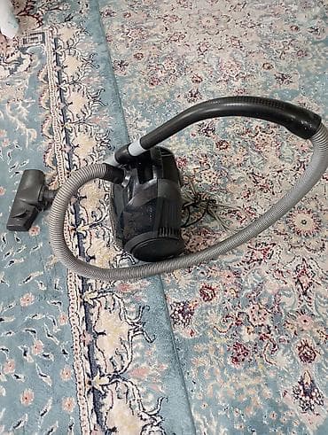 ipad apple: Пылесос Bosch GL-20 (с мешком для сбора пыли) - Компактный корпус — 1