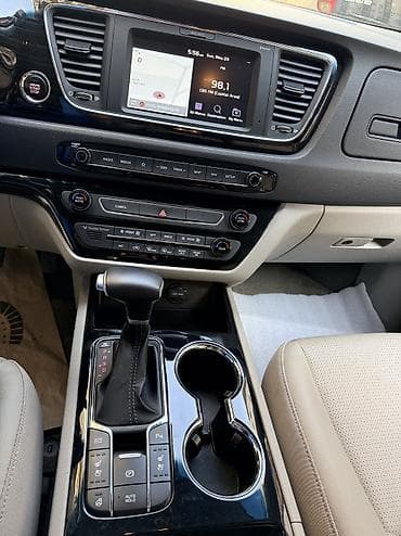 k3 2020: Kia Carnival: 2020 г., 2.2 л, Автомат, Дизель, Минивэн — 7