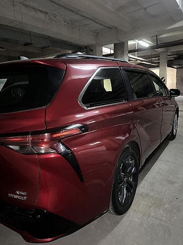 прадаю экскаватор: Toyota Sienna: 2022 г., Автомат, Гибрид, Минивэн — 4