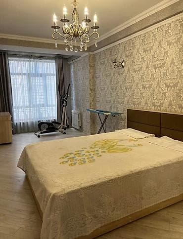 Сдается: 2 комнатная квартира (студия) Район: Филармонии Адрес — 1