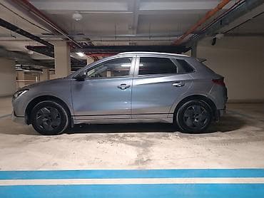 e2: BYD E2: 2023 г., Электромобиль — 4