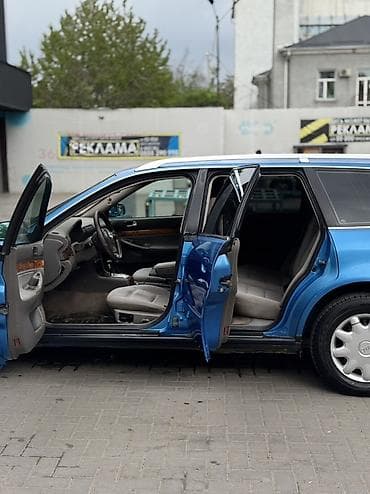 Audi A4: 2000 г., 2.4 л, Автомат, Бензин, Универсал