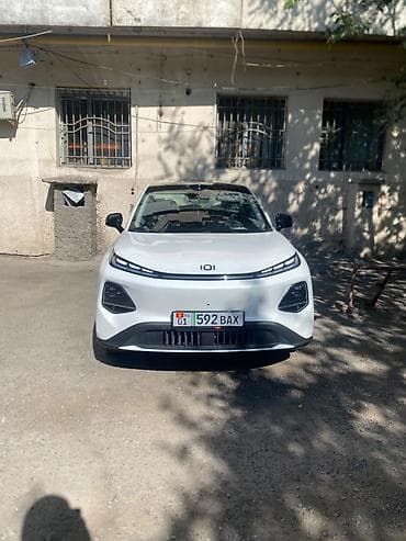 byd e2 2021: Changan Qiyuan Q05: 2026 г., Электромобиль, Кроссовер — 3