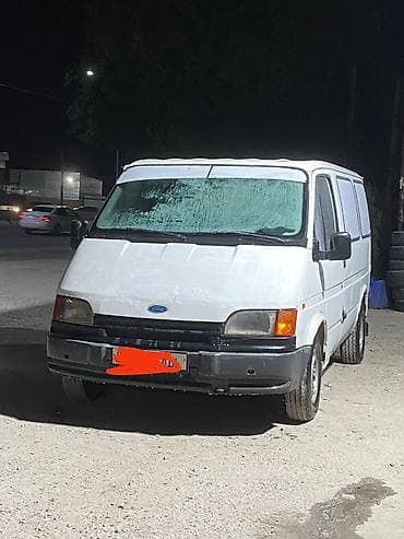 автомат минивэн: Ford Transit CL фургон (белый), короткая база, 3-дверный кузов: - — 2