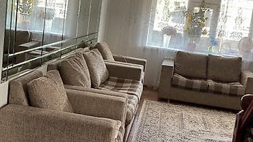 sofa bed: Срочно продаю‼️Мягкая группа для гостиной: диван 3-местный, диван — 2