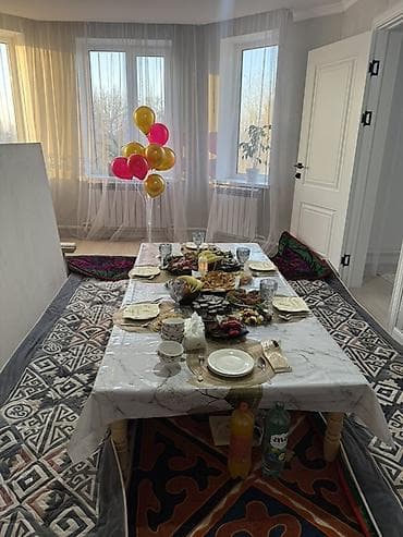 кут курулуш компания: Двухэтажный кирпичный дом с эркером и двускатной крышей. - Материал — 2