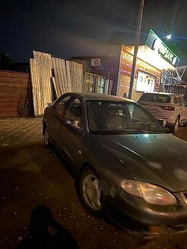 2000: Hyundai Elantra: 2000 г., 2 л, Механика, Бензин, Седан — 3