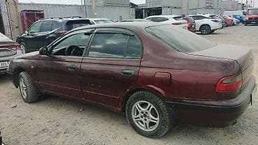 краун 2023: Toyota Corona: 1994 г., Седан — 3