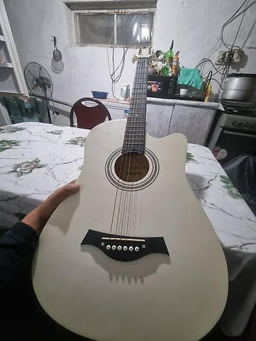 цена гитары: Акустическая гитара aisheng Model 38 и чехол - Формат корпуса — 4