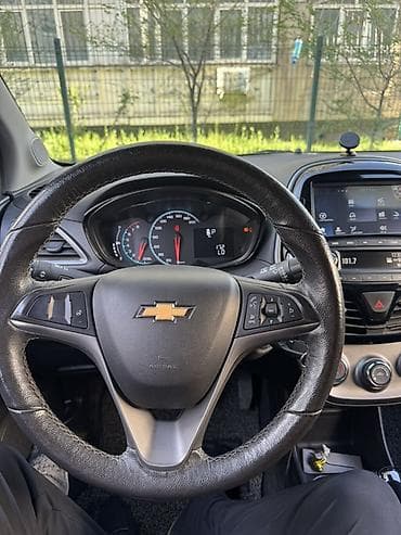 7 ка: Chevrolet Spark: 2021 г., 1 л, Автомат, Бензин, Хэтчбэк — 3