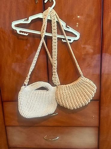 Платья: Вязанные сумки и женское пальто 1) Сумки ручной работы (2 модели) - — 1