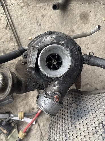 Турбина распорка генератор весь навесной Субару легаси б4 -