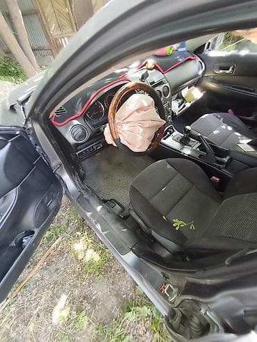 mini coper: Mazda 3: 2003 г., 2 л, Механика, Бензин, Седан — 4