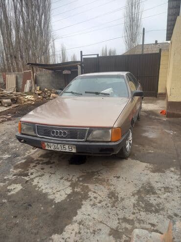 Audi 100: 1984 г., 1.8 л, Механика, Бензин, Седан