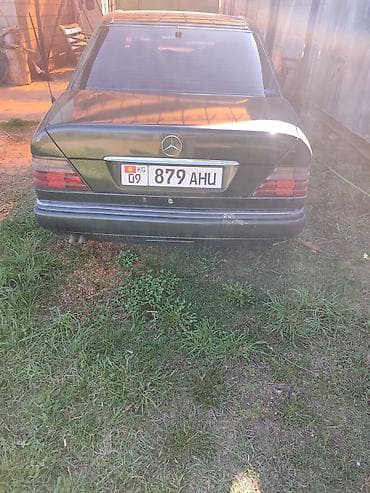 Продажа авто: Mercedes-Benz W124: 1994 г., 3.2 л, Автомат, Бензин, Седан — 4