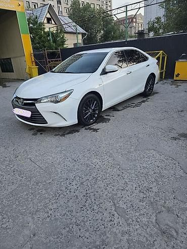 Продажа авто: Toyota Camry: 2015 г., Автомат, Седан — 10