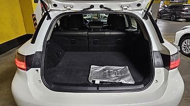 lexus e: Lexus CT: 2011 г., 1.7 л, Автомат, Гибрид, Хэтчбэк — 9