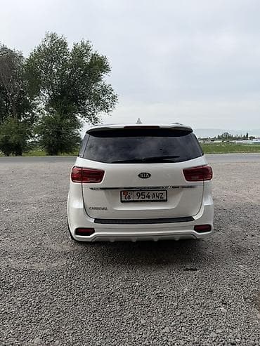 Kia: Kia Carnival: 2020 г., 2.2 л, Автомат, Дизель, Минивэн — 7