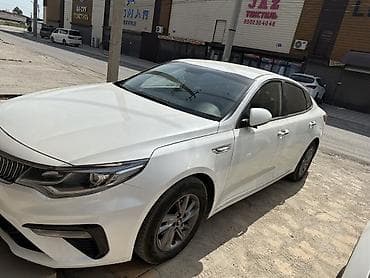 arizzo 8: Kia K5: 2018 г., 2 л, Автомат, Газ, Седан — 2