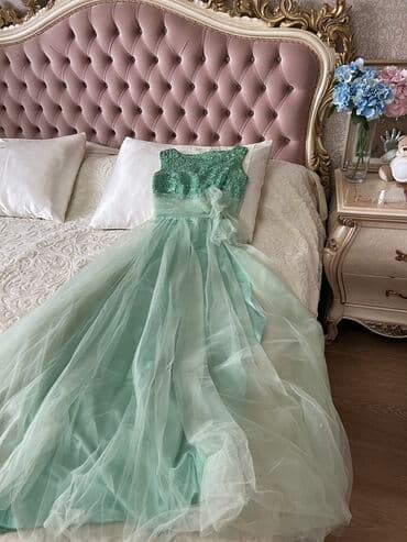 где можно купить в бишкеке горнолыжный костюм: Вечерние платья — 1