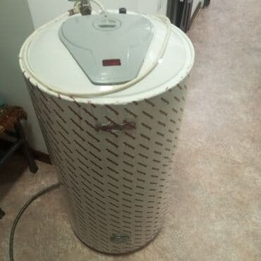 Унитазы и комплектующие: Бойлер (накопительный водонагреватель) цилиндрической формы. - Тип — 2