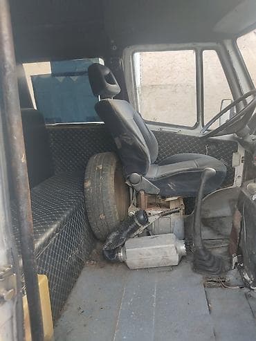 Mercedes-Benz Спринтер: 1989 г., 2.9 л, Кол менен иштөөчү, Дизель, Бус — 5