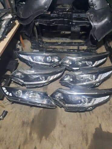 Комплект передних фар Kia 2017 г., Б/у, Оригинал