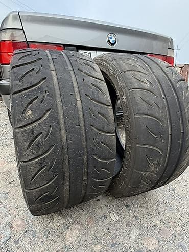 35: Продаю полуслики почти новые использовали только на 2 заезда зацеп — 4