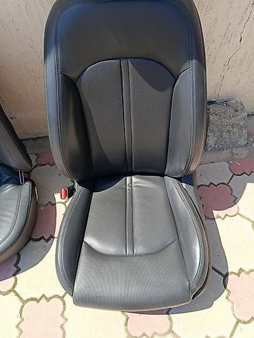 купить кожаные сиденья для авто бу: Комплект сидений, Кожа, Hyundai 2018 г., Б/у, Оригинал — 2