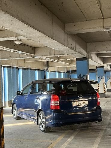 Toyota WISH: 2004 г., 1.8 л, Автомат, Бензин, Универсал — 5