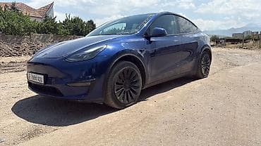 Транспорт: Tesla Model Y: 2024 г., Электромобиль, Кроссовер — 1