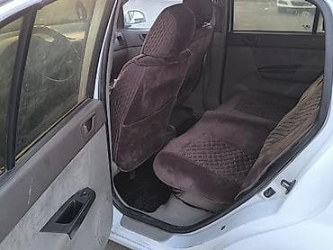 starex hyundai: Hyundai Getz: 2002 г., 1.4 л, Механика, Бензин, Хэтчбэк — 9