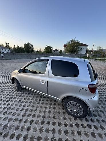 1000 к: Toyota Yaris: 1999 г., 1 л, Ручные, Бензин, Хэтчбэк — 6
