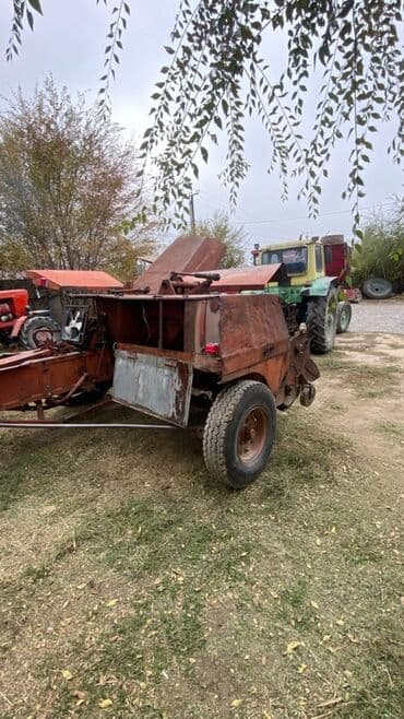 скутеры мопеды: Пресс-подборщик тюковый прицепной + трактор-поезд МТЗ (на фото в — 3