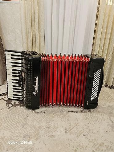 Аккордеон Royal Standard (немецкий), клавишно-кнопочный