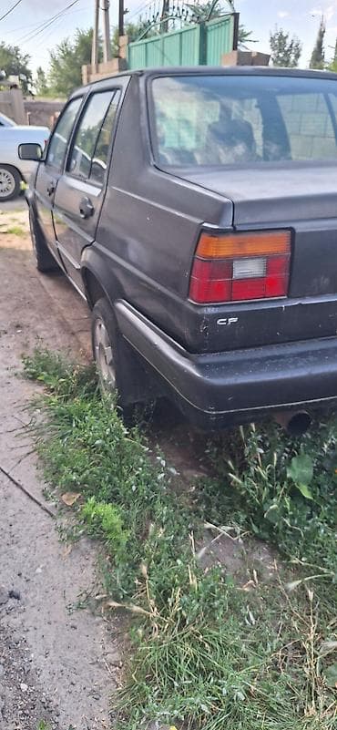 салон на гольф 4: Volkswagen Jetta: 1990 г., 1.8 л, Механика, Бензин, Седан — 5