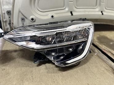 Комплект передних фар Renault