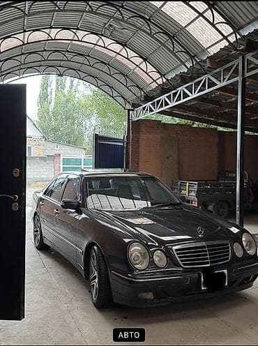 Mercedes-Benz E-Class: 2000 г., 3.2 л, Автомат, Бензин, Седан — 6