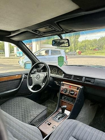 маховик мерс: Mercedes-Benz W124: 1993 г., 2.2 л, Автомат, Бензин, Седан — 10